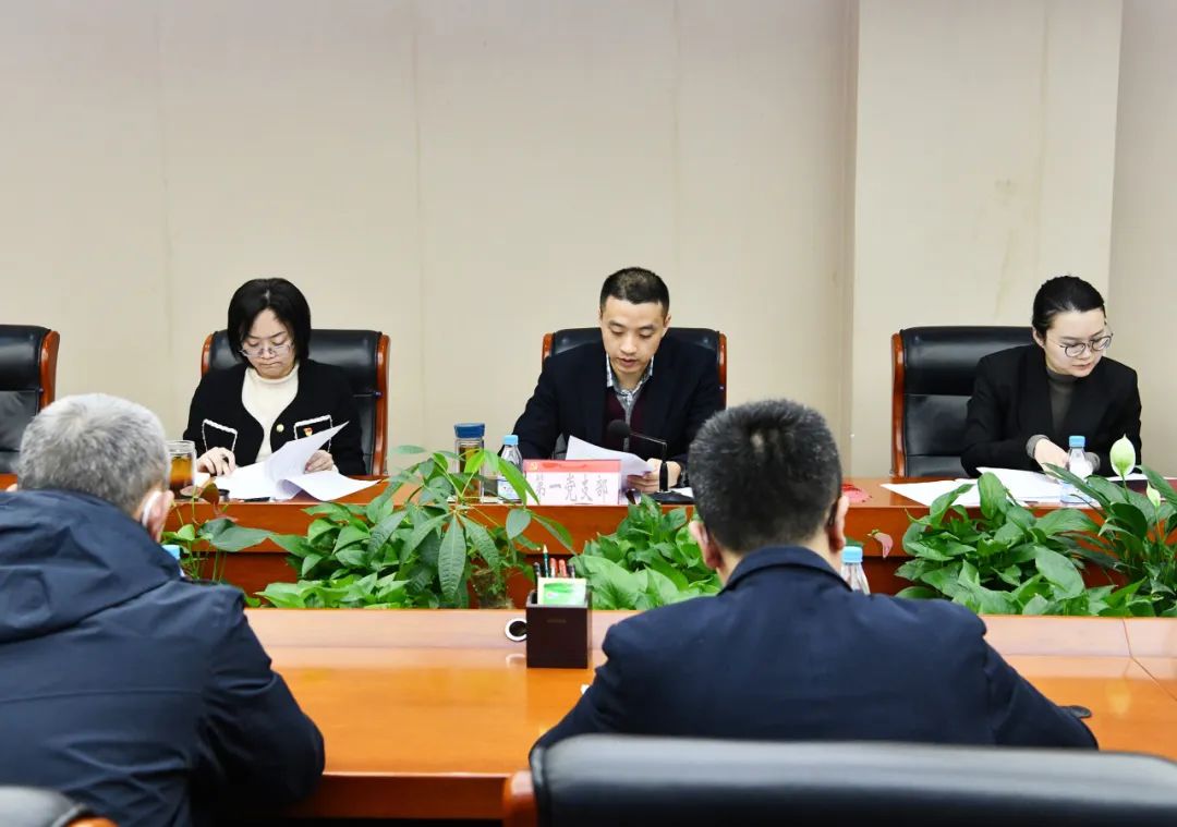 &#21326;&#20159;&#24179;&#21488;&#95;&#21326;&#20159;&#40;&#20013;&#22269;&#41;