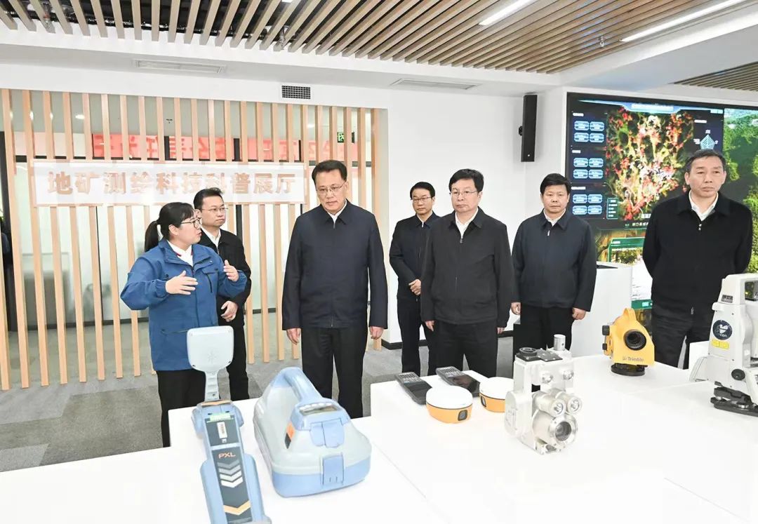 &#21326;&#20159;&#24179;&#21488;&#95;&#21326;&#20159;&#40;&#20013;&#22269;&#41;