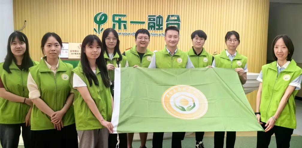 &#21326;&#20159;&#24179;&#21488;&#95;&#21326;&#20159;&#40;&#20013;&#22269;&#41;