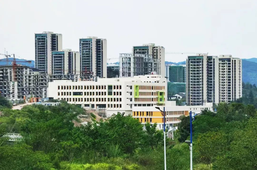 &#21326;&#20159;&#24179;&#21488;&#95;&#21326;&#20159;&#40;&#20013;&#22269;&#41;