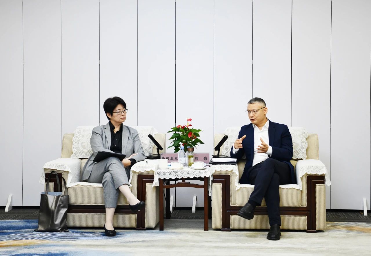 &#21326;&#20159;&#24179;&#21488;&#95;&#21326;&#20159;&#40;&#20013;&#22269;&#41;