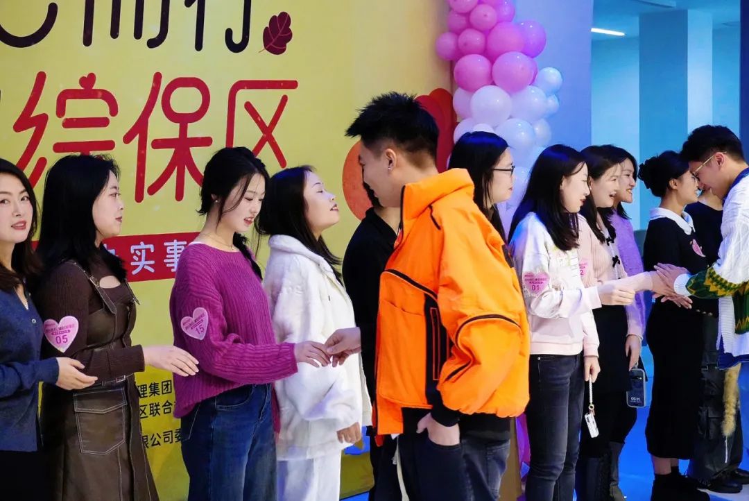 &#21326;&#20159;&#24179;&#21488;&#95;&#21326;&#20159;&#40;&#20013;&#22269;&#41;