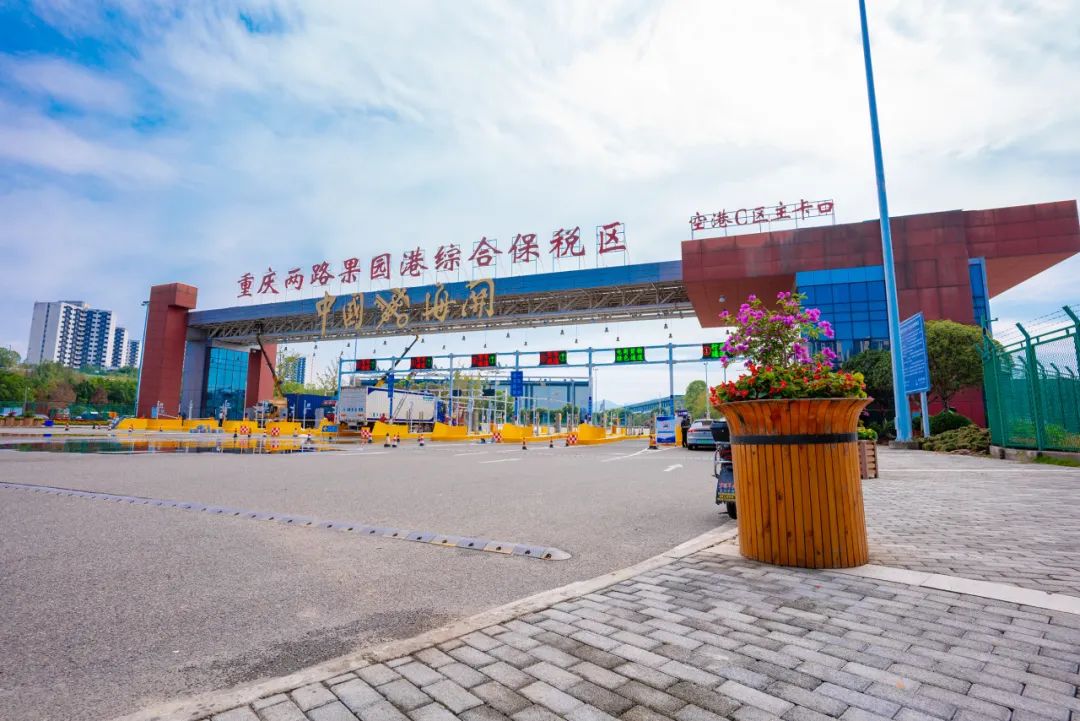 &#21326;&#20159;&#24179;&#21488;&#95;&#21326;&#20159;&#40;&#20013;&#22269;&#41;